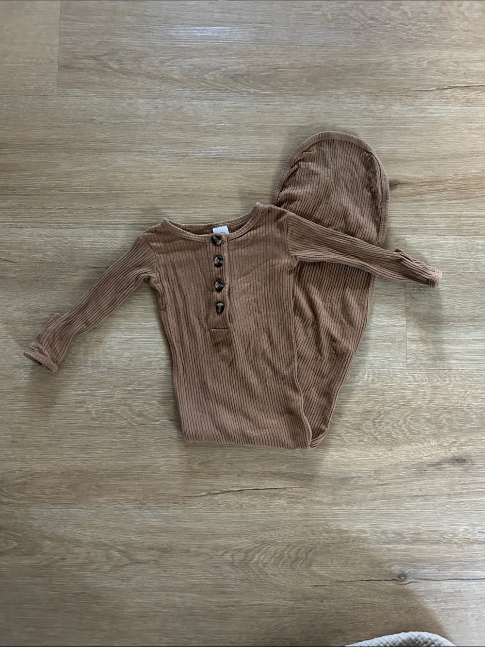 Lou Lou & Company Ribbed Long-Sleeve Button-Front Top in Tan